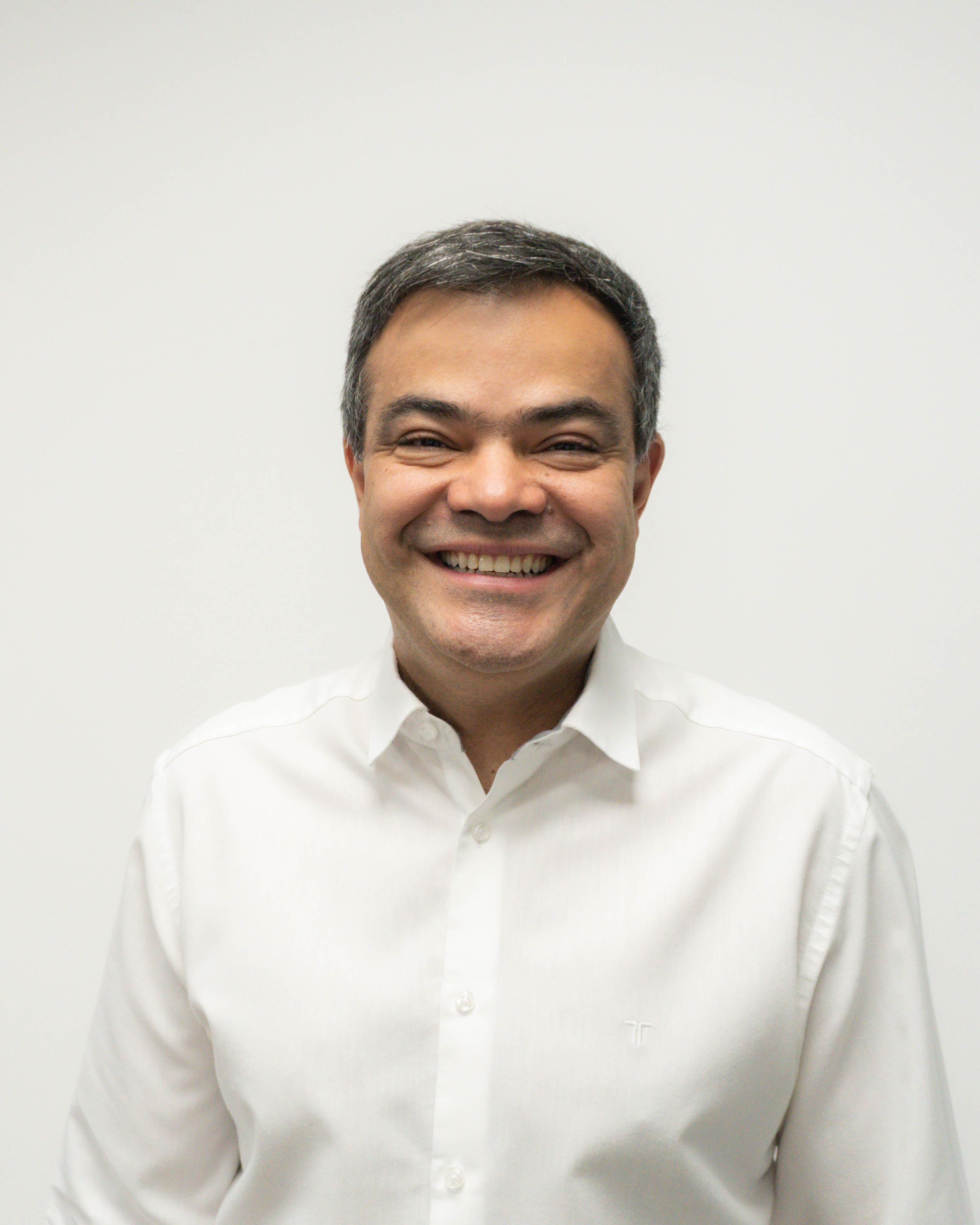 Dr. Lucas Dias Rodrigues